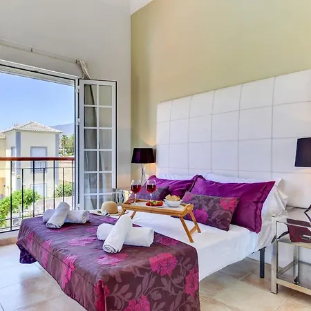 Atenas By Villa