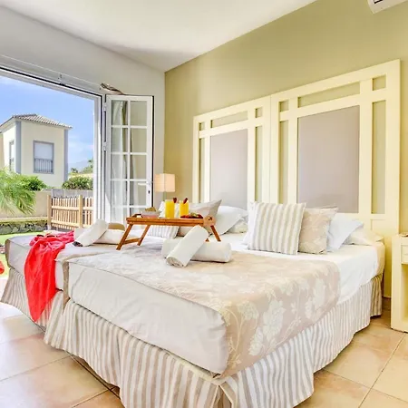 Atenas By * Адехе