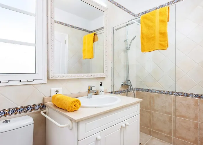 Atenas By Адехе