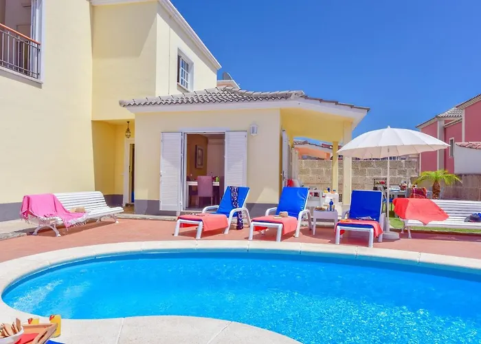 Вілла Atenas By Адехе